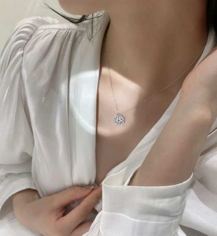Magnetic Folding Heart Shaped Four Leaf Clover Pendant Love
