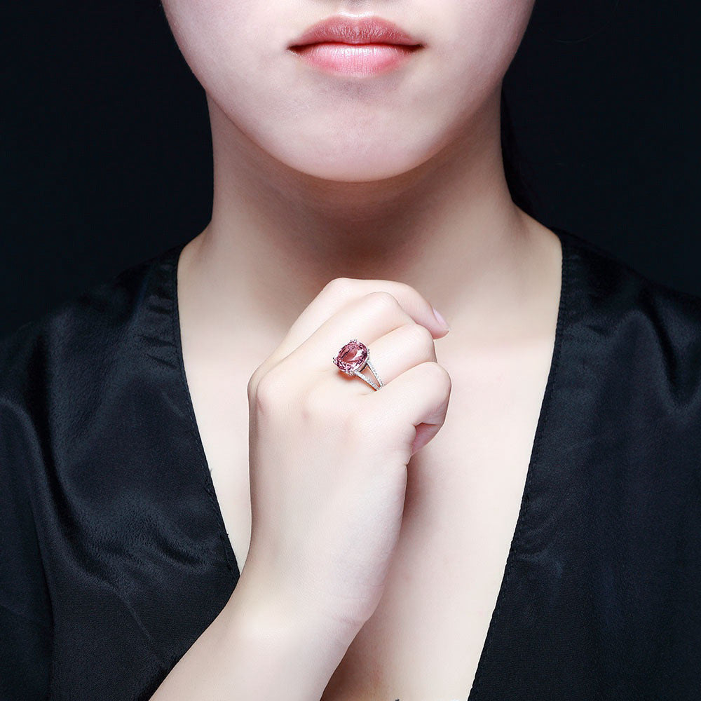 Pink Stone Fashion Engagement Rings Inlaid