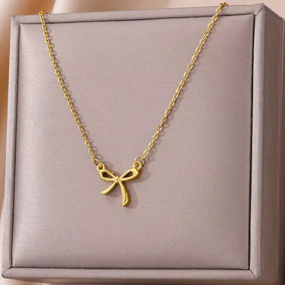 European And American New Birthday Stone SUNFLOWER Pendant Necklace Imitation Pearl Shell Reel Chain Gold Stainless Steel Clavicle Chain