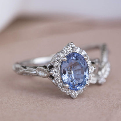 Vintage Court Style Women's Couple Rings Fashion Leaf Inlaid Sapphire Ring