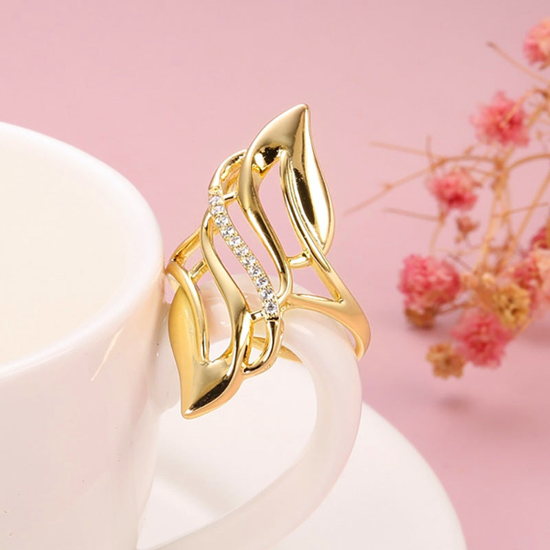 European And American Exaggerated Curve Women's Ring