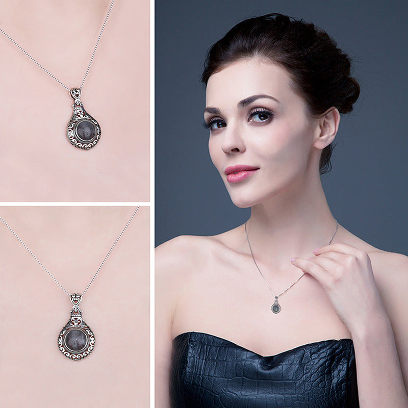 Women's Fashion Grey Blue Glitter Labradorite Necklace